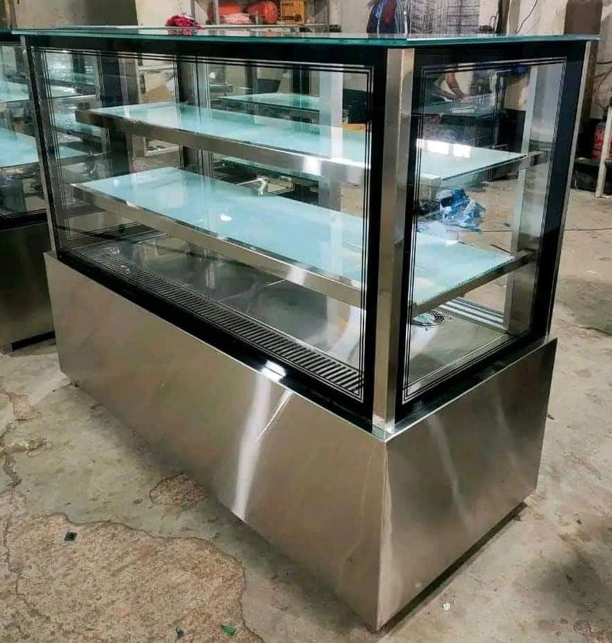 SELF COOLING & AIR COOLING DISPLAY